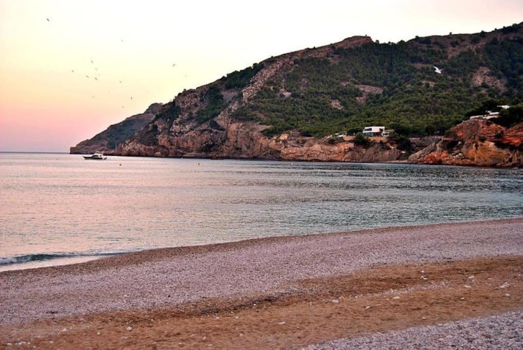 In Albir *