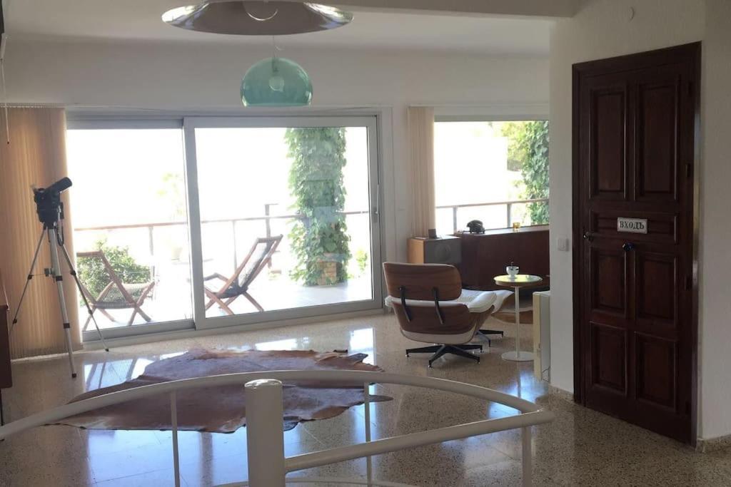 Villa In Albir L'Alfas del Pi